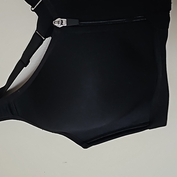 Athletic works sports bra size 36C black‎ - Picture 3 of 9